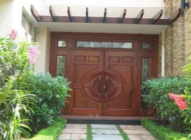 Cách mở cửa chính phù hợp với phong thủy ngôi nhà bạn