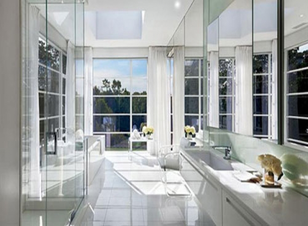 Chuyên thi công lắp đặt và sửa chữa cửa nhôm kính các loại với giá tốt