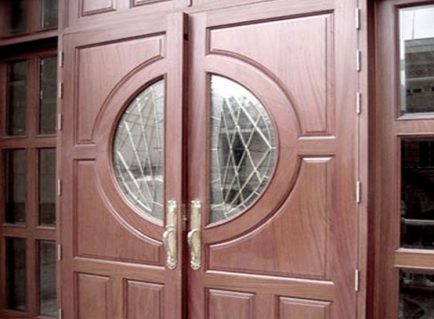 Nhận thi công lắp rắp và sửa cửa sắt giả gỗ các loại với giá rẻ