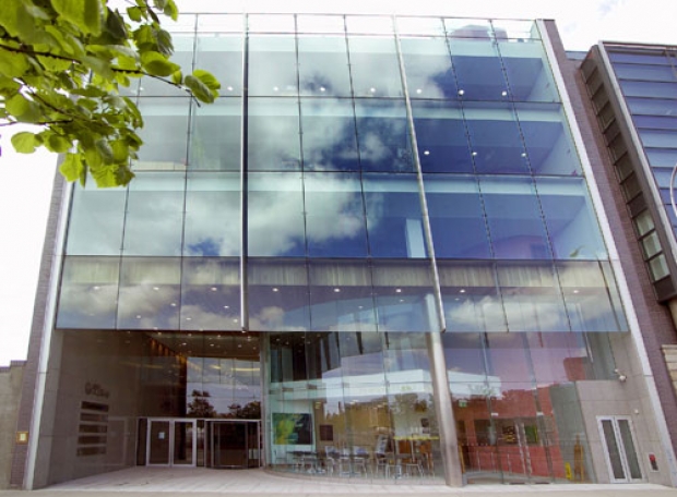 Những điều cần biết về kính cường lực khi sử dung